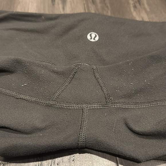 Olive green lulu lemon leggings - Picture 4 of 5